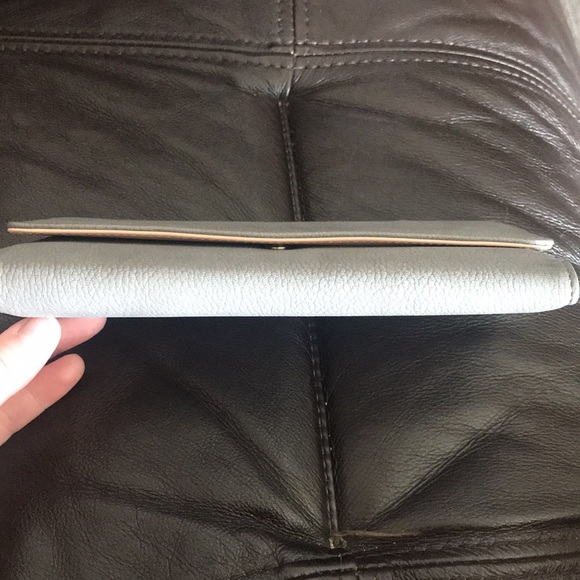 Grey Wallet - Picture 6 of 8